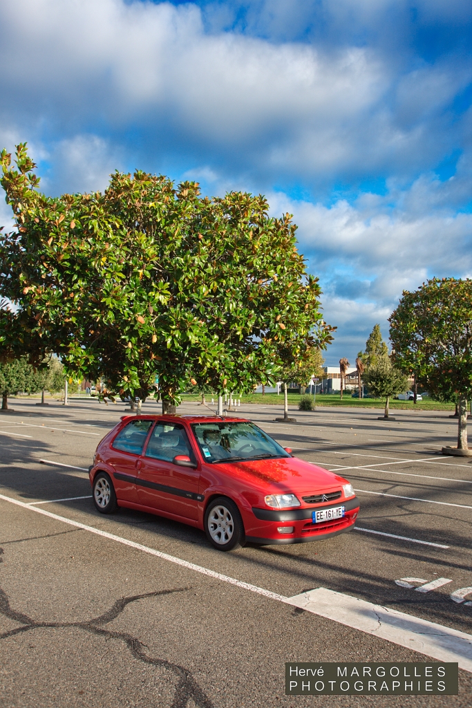 Citroen Saxo VTS-01.jpg